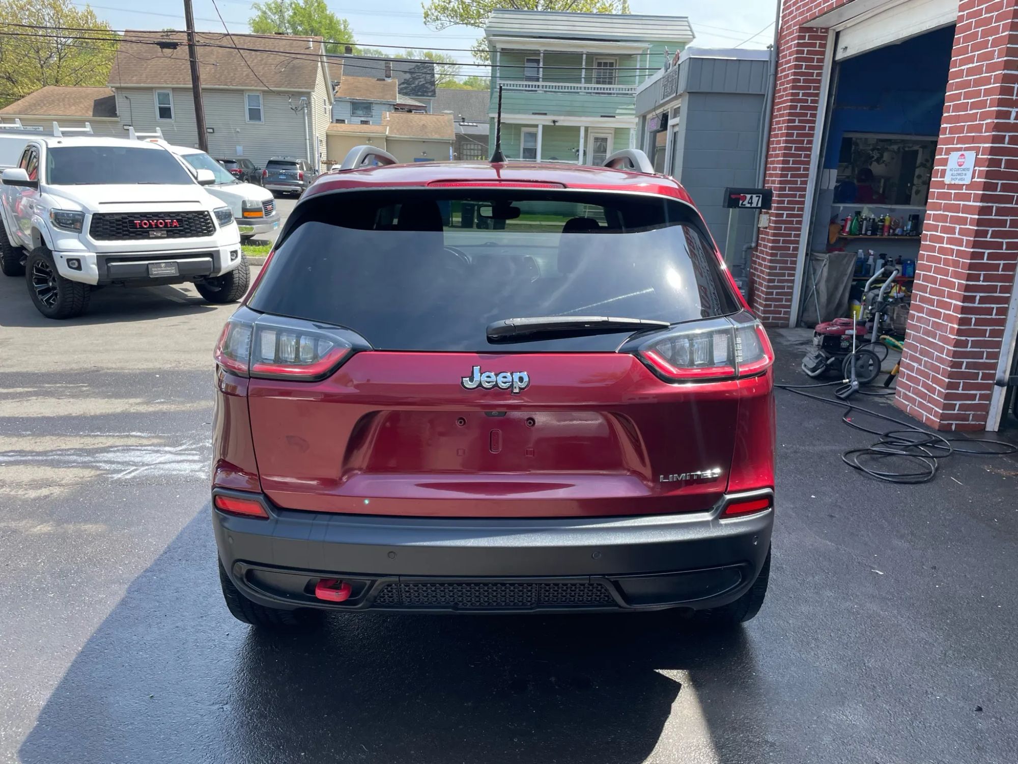 Image 10 of 2020 JEEP CHEROKEE