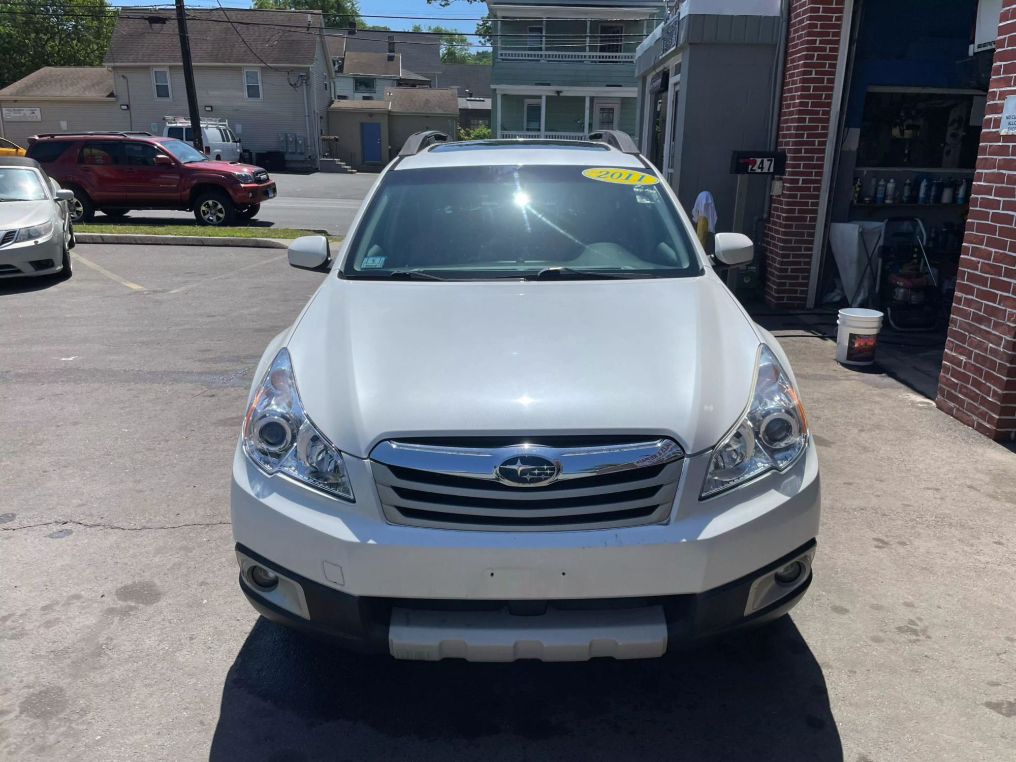 Image 8 of 2011 SUBARU OUTBACK