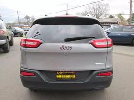 2015 JEEP CHEROKEE SUV 4-CYL, PZEV, 2.4 LITER LATITUDE SPORT UTILITY 4D - LA Auto Star in Virginia Beach, VA