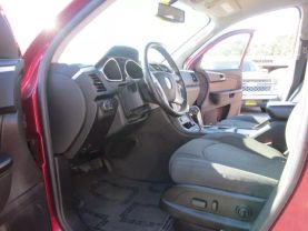 Used 2011 CHEVROLET TRAVERSE SUV V6, 3.6 LITER LT SPORT UTILITY 4D - LA Auto Star located in Virginia Beach, VA