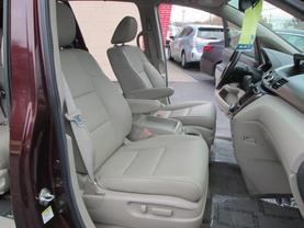 Used 2014 HONDA ODYSSEY PASSENGER V6, I-VTEC, 3.5 LITER TOURING MINIVAN 4D - LA Auto Star located in Virginia Beach, VA