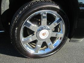 2013 CADILLAC ESCALADE ESV SUV V8, FLEX FUEL, 6.2 LITER LUXURY SPORT UTILITY 4D - LA Auto Star in Virginia Beach, VA