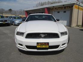 2013 FORD MUSTANG COUPE V6, 3.7 LITER V6 COUPE 2D - LA Auto Star