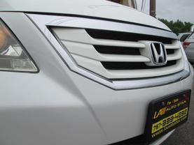 2010 HONDA ODYSSEY PASSENGER V6, VTEC, 3.5 LITER TOURING MINIVAN 4D - LA Auto Star in Virginia Beach, VA