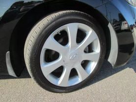 Used 2013 HYUNDAI ELANTRA SEDAN 4-CYL, PZEV, 1.8 LITER LIMITED SEDAN 4D - LA Auto Star located in Virginia Beach, VA