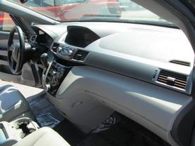2013 HONDA ODYSSEY PASSENGER V6, I-VTEC, 3.5 LITER EX-L MINIVAN 4D - LA Auto Star