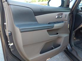 2014 HONDA ODYSSEY PASSENGER V6, I-VTEC, 3.5 LITER TOURING ELITE MINIVAN 4D - LA Auto Star in Virginia Beach, VA