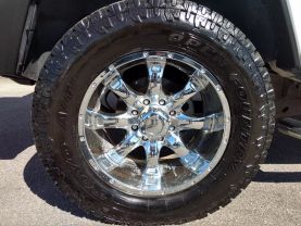 Used 2006 HUMMER H2 SUV V8, 6.0 LITER SPORT UTILITY 4D - LA Auto Star located in Virginia Beach, VA