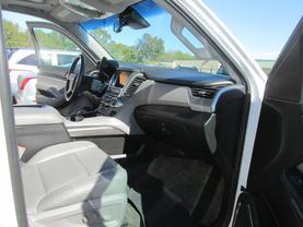 2015 CHEVROLET SUBURBAN SUV V8, ECOTEC3, FF, 5.3L LT SPORT UTILITY 4D - LA Auto Star