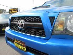 Used 2009 TOYOTA TACOMA DOUBLE CAB PICKUP V6, 4.0 LITER PICKUP 4D 5 FT - LA Auto Star located in Virginia Beach, VA