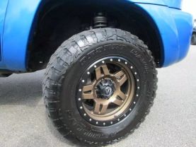 Used 2009 TOYOTA TACOMA DOUBLE CAB PICKUP V6, 4.0 LITER PICKUP 4D 5 FT - LA Auto Star located in Virginia Beach, VA
