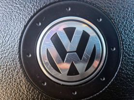 2010 Volkswagen Tiguan - Image 42