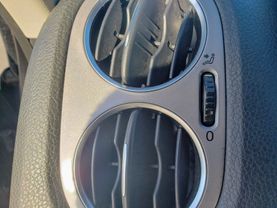2010 Volkswagen Tiguan - Image 38