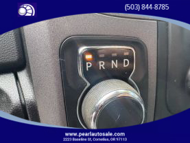 2019 RAM 1500 CLASSIC CREW CAB PICKUP V8, HEMI, 5.7 LITER TRADESMAN PICKUP 4D 6 1/3 FT