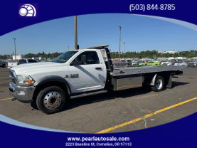 2015 RAM 5500 REGULAR CAB & CHASSIS CAB_CHASSIS 6-CYL, TURBO DSL, 6.7L SLT CAB & CHASSIS 2D