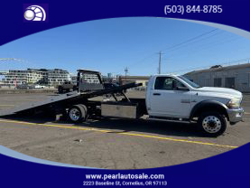2015 RAM 5500 REGULAR CAB & CHASSIS CAB_CHASSIS 6-CYL, TURBO DSL, 6.7L SLT CAB & CHASSIS 2D