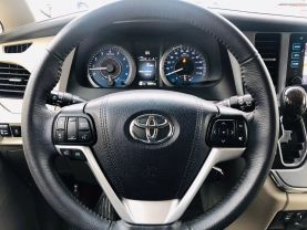 Used 2017 TOYOTA SIENNA PASSENGER V6, 3.5 LITER XLE PREMIUM MINIVAN 4D - LA Auto Star located in Virginia Beach, VA