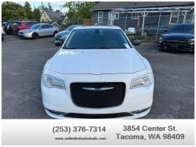 2017 CHRYSLER 300 SEDAN V6, 3.6 LITER 300 LIMITED SEDAN 4D