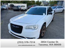 2017 CHRYSLER 300 SEDAN V6, 3.6 LITER 300 LIMITED SEDAN 4D