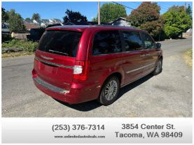 2011 CHRYSLER TOWN & COUNTRY VAN V6, 3.6 LITER LIMITED MINIVAN 4D