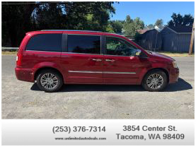 2011 CHRYSLER TOWN & COUNTRY VAN V6, 3.6 LITER LIMITED MINIVAN 4D