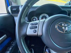 Used 2007 TOYOTA FJ CRUISER SUV V6, 4.0 LITER SPORT UTILITY 2D - LA Auto Star located in Virginia Beach, VA