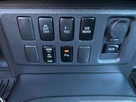 Used 2007 TOYOTA FJ CRUISER SUV V6, 4.0 LITER SPORT UTILITY 2D - LA Auto Star located in Virginia Beach, VA