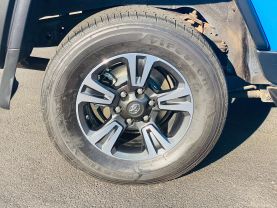 Used 2007 TOYOTA FJ CRUISER SUV V6, 4.0 LITER SPORT UTILITY 2D - LA Auto Star located in Virginia Beach, VA