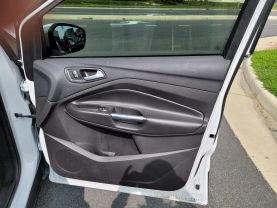 2018 Ford Escape - Image 17