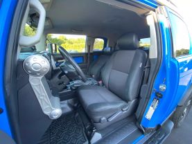 Used 2007 TOYOTA FJ CRUISER SUV V6, 4.0 LITER SPORT UTILITY 2D - LA Auto Star located in Virginia Beach, VA