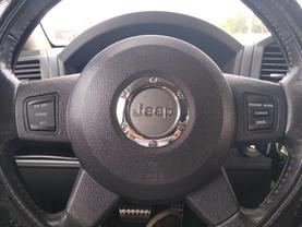 2007 JEEP GRAND CHEROKEE SUV V8, HEMI, 6.1 LITER SRT8 SPORT UTILITY 4D - LA Auto Star in Virginia Beach, VA