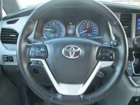 2016 TOYOTA SIENNA PASSENGER V6, 3.5 LITER XLE MINIVAN 4D - LA Auto Star in Virginia Beach, VA