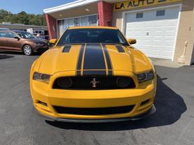 2013 FORD MUSTANG COUPE V8, 5.0 LITER BOSS 302 COUPE 2D - LA Auto Star