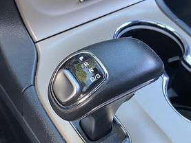 2014 JEEP GRAND CHEROKEE SUV V6, FLEX FUEL, 3.6 LITER ALTITUDE SPORT UTILITY 4D - LA Auto Star in Virginia Beach, VA