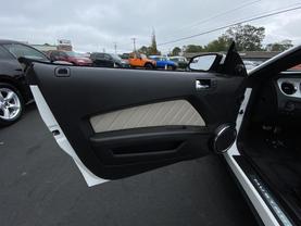 2012 FORD MUSTANG CONVERTIBLE V8, 5.0 LITER GT PREMIUM CONVERTIBLE 2D - LA Auto Star in Virginia Beach, VA