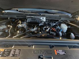 2015 GMC SIERRA 2500 HD CREW CAB PICKUP V8, TURBO DSL, 6.6L DENALI PICKUP 4D 6 1/2 FT - LA Auto Star