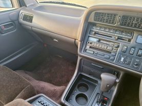 1994 TOYOTA HIACE VAN 1KZ-TE SUPER CUSTOM LIMITED