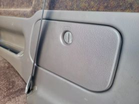 1994 TOYOTA HIACE VAN 1KZ-TE SUPER CUSTOM LIMITED
