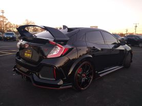Used 2018 HONDA CIVIC TYPE R HATCHBACK 4-CYL, VTEC, TURBO, 2.0 LITER TOURING HATCHBACK SEDAN 4D - LA Auto Star located in Virginia Beach, VA