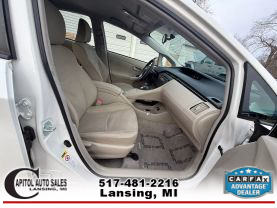 2010 TOYOTA PRIUS HATCHBACK 4-CYL, HYBRID, 1.8 LITER II HATCHBACK 4D