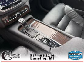2016 VOLVO XC90 SUV 4-CYL, DRV-E SPRCHGD 2.0T T6 MOMENTUM SPORT UTILITY 4D