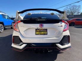 Used 2019 HONDA CIVIC TYPE R HATCHBACK 4-CYL, VTEC, TURBO, 2.0 LITER TOURING HATCHBACK SEDAN 4D - LA Auto Star located in Virginia Beach, VA