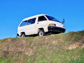 1990 TOYOTA TOWNACE VAN 2C DX