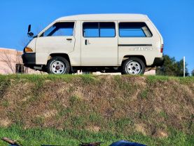 1990 TOYOTA TOWNACE VAN 2C DX