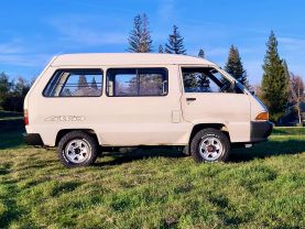 1990 TOYOTA TOWNACE VAN 2C DX