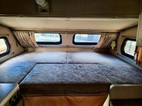 1993 TOYOTA HILUX TRUCK 3L GALAXY