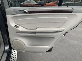 2012 MERCEDES-BENZ GL-CLASS SUV V8, 4.6 LITER GL 450 4MATIC SPORT UTILITY 4D - LA Auto Star
