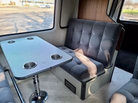 1993 TOYOTA HIACE COMMUTER VAN 3L CONTEMPO