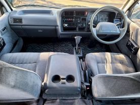 1993 TOYOTA HIACE COMMUTER VAN 3L CONTEMPO