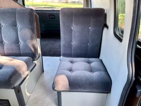 1993 TOYOTA HIACE COMMUTER VAN 3L CONTEMPO